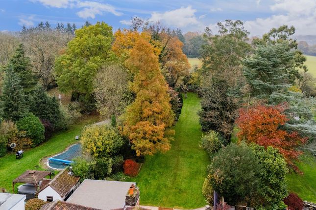 51, Green Lane, Tadworth photo 3