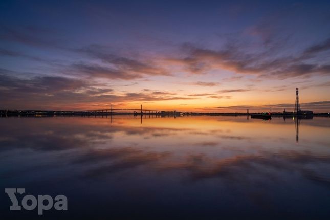 19, Carmichael Avenue, Greenhithe photo 4