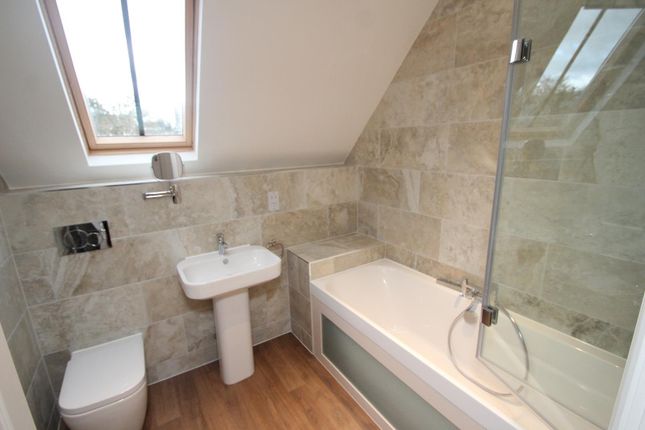 Flat 4, 4, St. Marys Walk, Harrogate photo 5