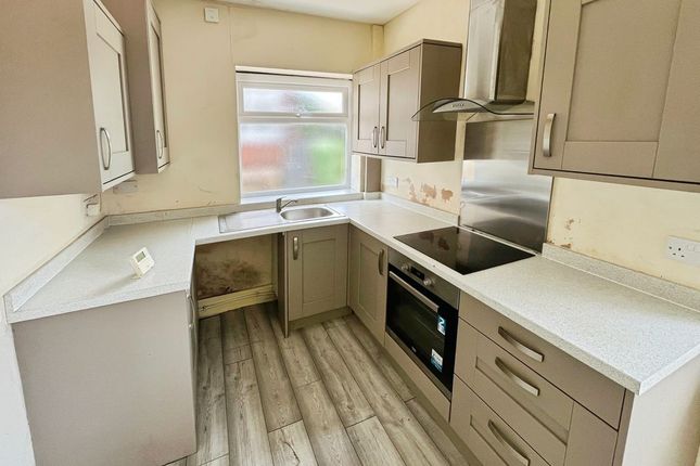 12, Rishton Avenue, Bolton photo 3