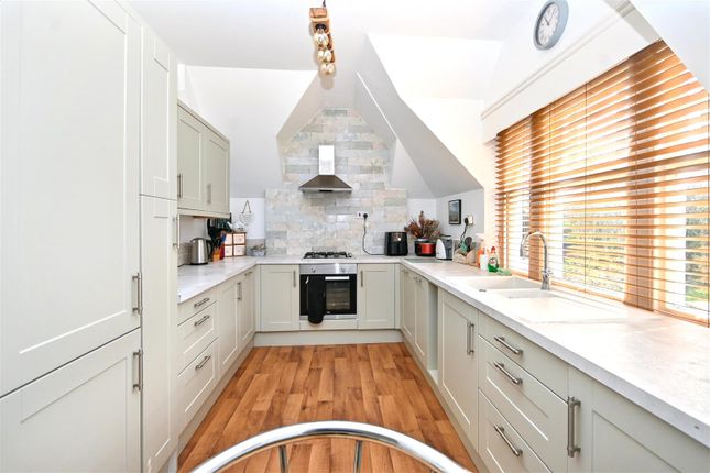 Flat 3a, 55, Silverdale Road, Eastbourne photo 3
