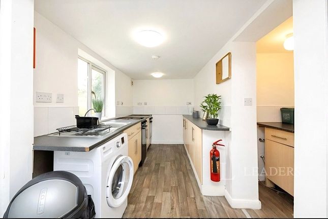 Westlea Road, Westlea Road photo 2