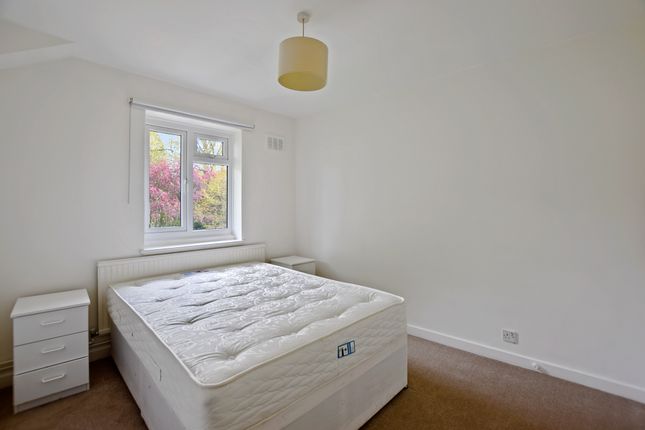 Flat to rent in Philbeach Gardens, Earls Court, London SW5,