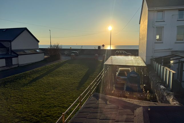 Otego, Borth photo 2
