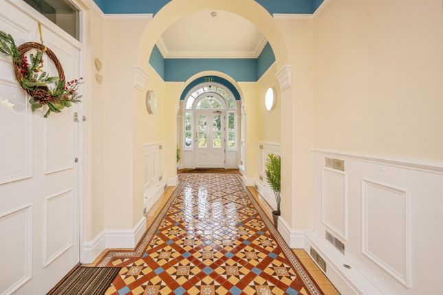19, Nightingale Walk, Burntwood photo 2