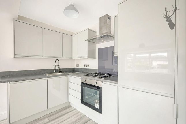 45A Lambourne Road, Chigwell photo 4