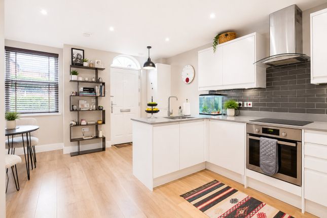 4, Oxney Place, Ongar Road, Chelmsford photo 3