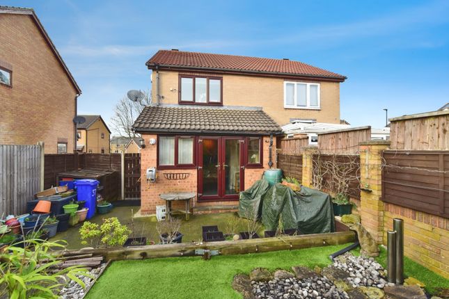 37, Broomwood Gardens, South Yorkshire photo 4