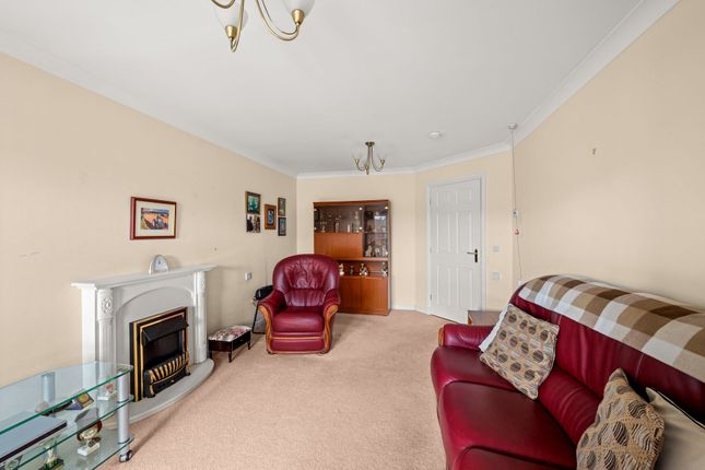 34 Strathmore Court Kirkton Place, Forfar photo 4
