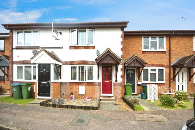 Thumbnail Terraced house to rent in Oat Close, Aylesbury, Buckinghamshire
