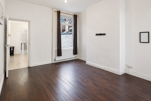80 Tudor Road, Leicester photo 2