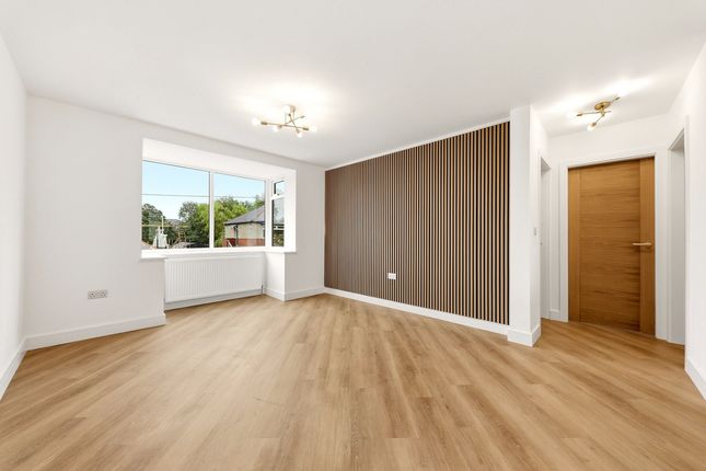 40, Markham Avenue, Leeds photo 4