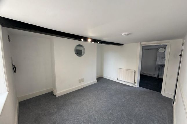 11b, Vicarage Road, Bexley photo 3
