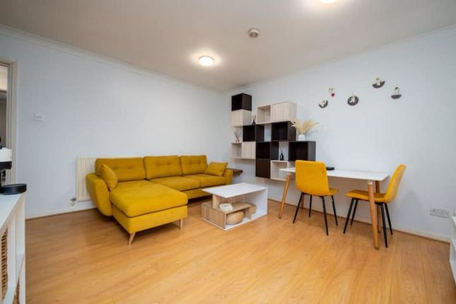 Thumbnail Flat to rent in Wesley Avenue, London