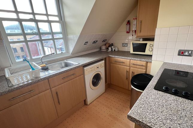 Flat 7, Bellevue House 32-33 Jewry Street, Winchester photo 2