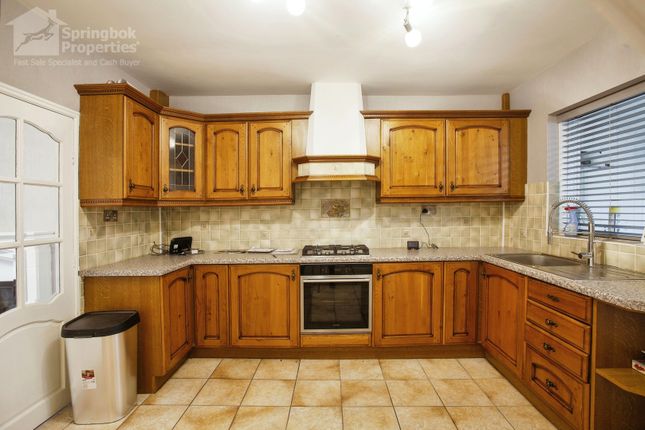 Cottage for sale in Bawtry Road, Bramley, Rotherham, South Yorkshire