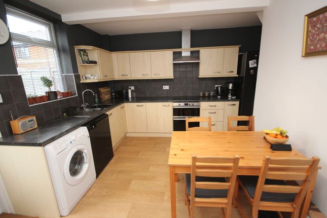 Terraced house to rent in Lilford Street, Leigh