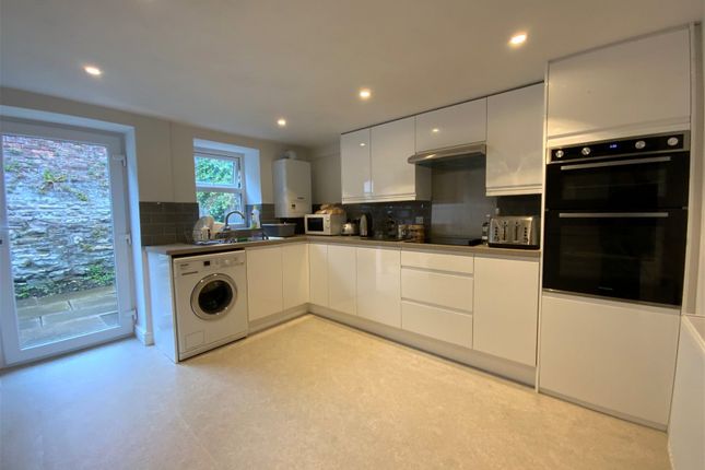 Thumbnail Terraced house for sale in Stockport Road, Gee Cross, Hyde