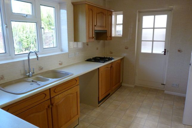 15 Sandwich Road, Ramsgate photo 5