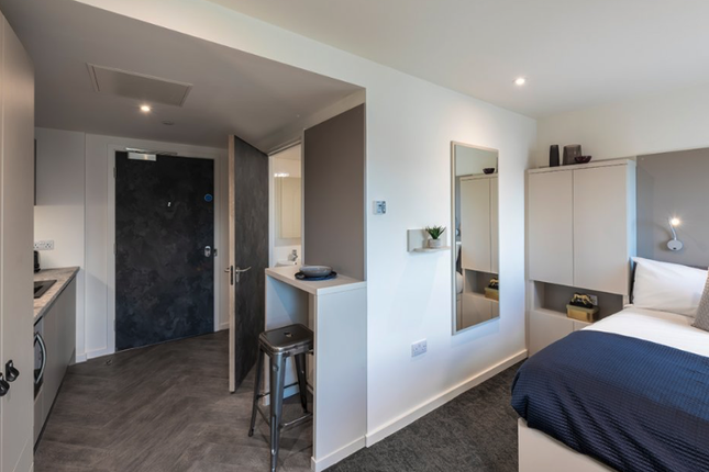5, Fredrick Road, Manchester photo 3