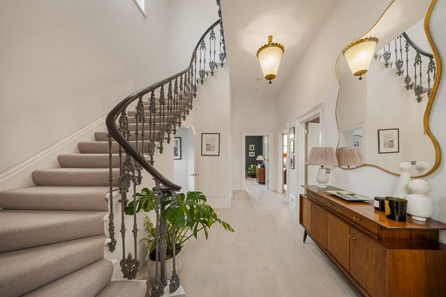 Phillimore, Phillimore Gardens, Kensington photo 4