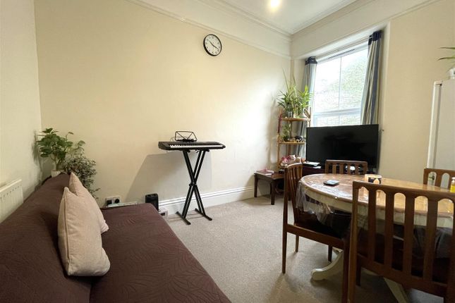 Flat for sale in Victoria Quadrant, Weston-Super-Mare