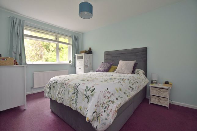 38, Wynyards Close, Gloucestershire photo 4