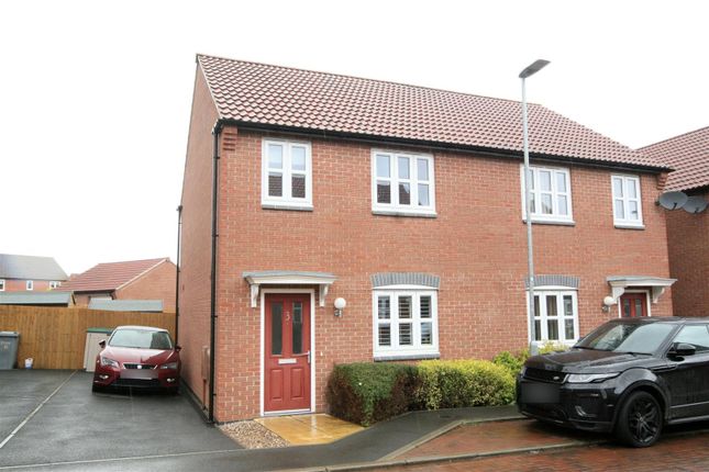 Semi-detached house to rent in Lingfield, Barleythorpe, Oakham