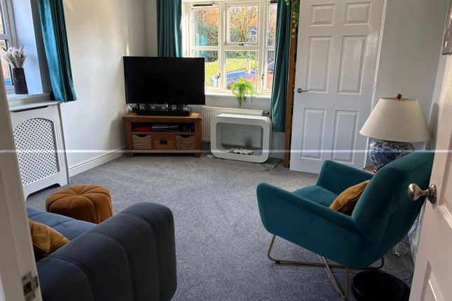 5, Newman Close, Whitchurch photo 5