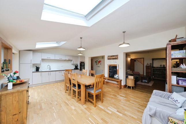 37, Peel Street, Sutton-in-ashfield photo 3