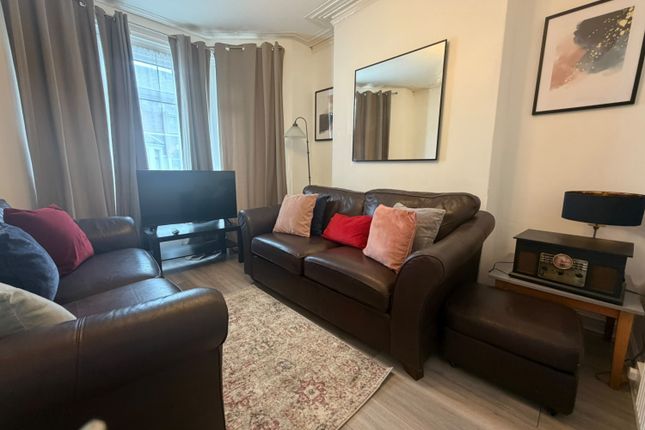4 Bedroom Terraced