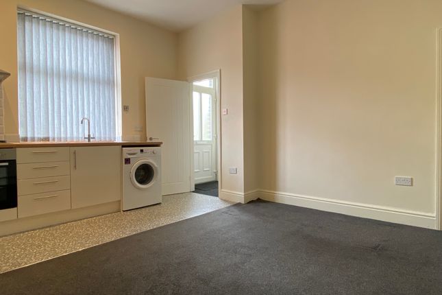 Terraced house to rent in New Hey Road, Huddersfield