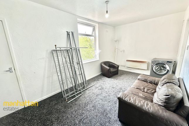 388B, Halliwell Road, Bolton photo 2