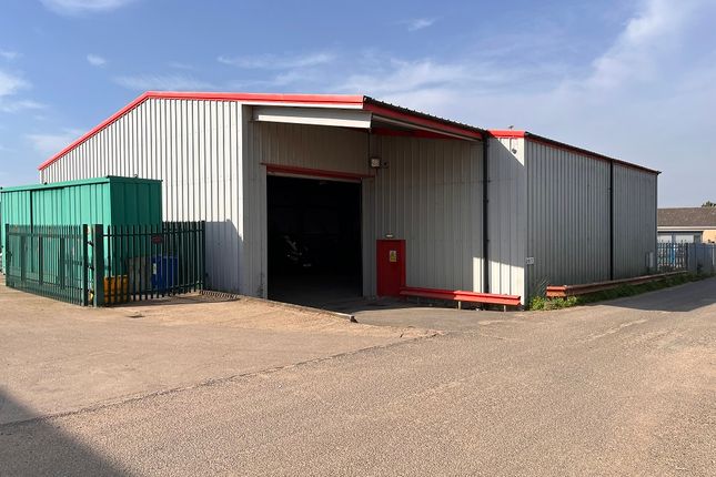 Industrial to let in Woodland Drive, Alma Park, Grantham