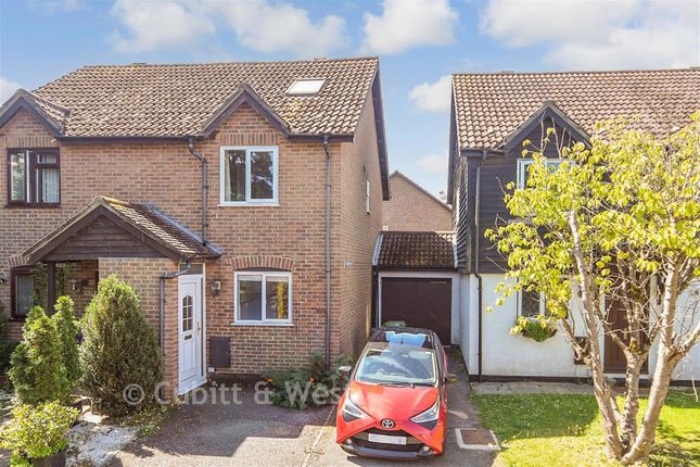 3-bed semi-detached on 40, Castle Rise, Uckfield, £300,000