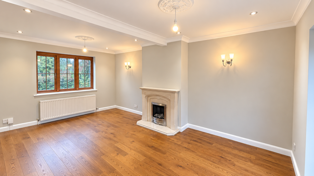76, HORNCHURCH photo 5
