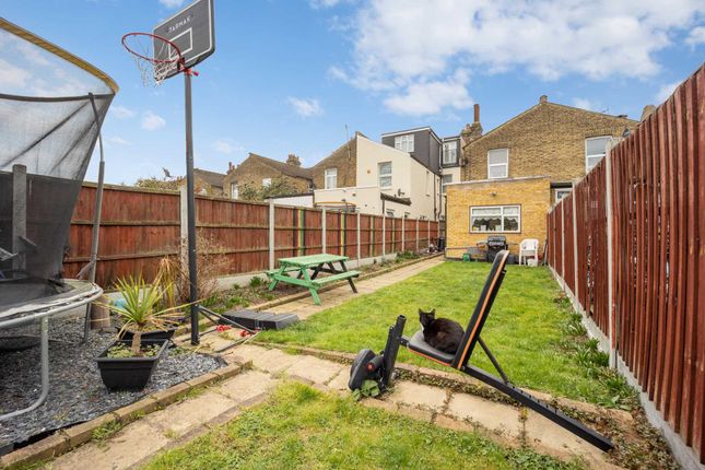 Property for sale in Vicarage Road, Leyton