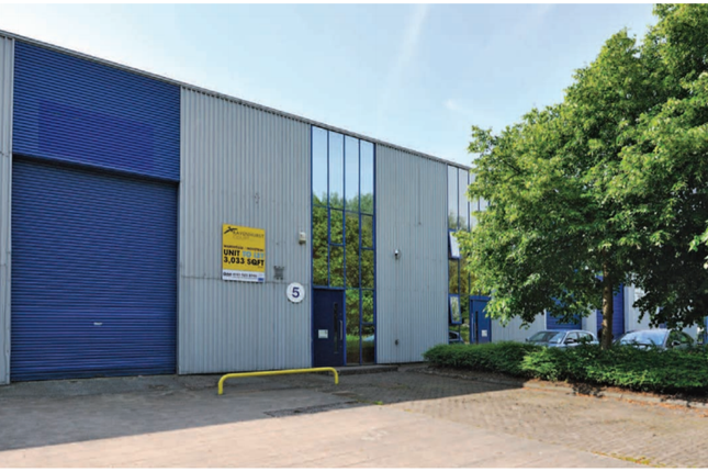 Warehouse to let in Ravenhurst Court Birchwood, Warrington