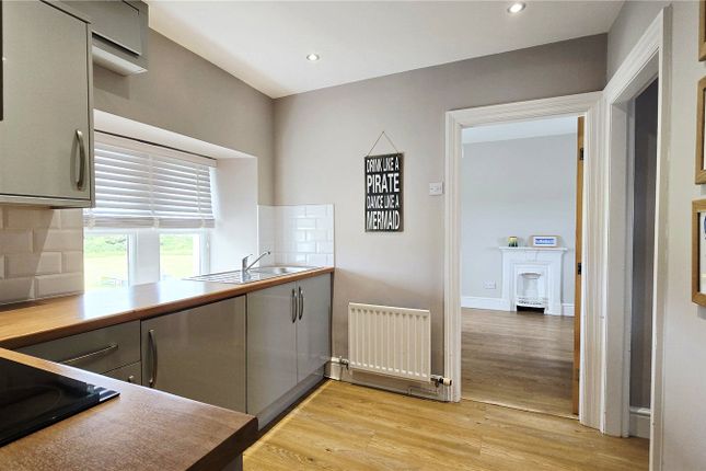 Flat 2, Fron Towyn,, Lon Isallt, Holyhead photo 4