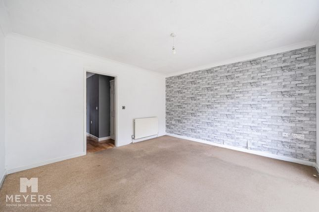 9, Windsor Close, Wareham photo 4