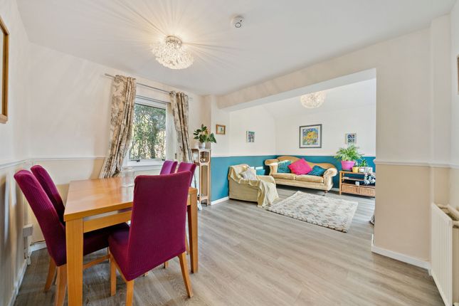 1 Stuart Road, Glasgow photo 3
