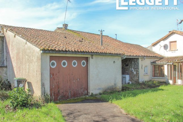 Thumbnail Villa for sale in Thénezay, Deux-Sèvres, Nouvelle-Aquitaine