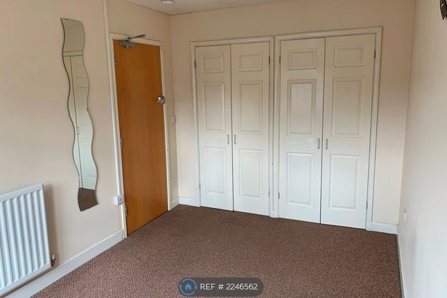 Phoenix Close, Old Fletton, Peterborough photo 4