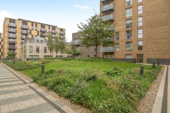 Waterline Way, Deptford photo 3