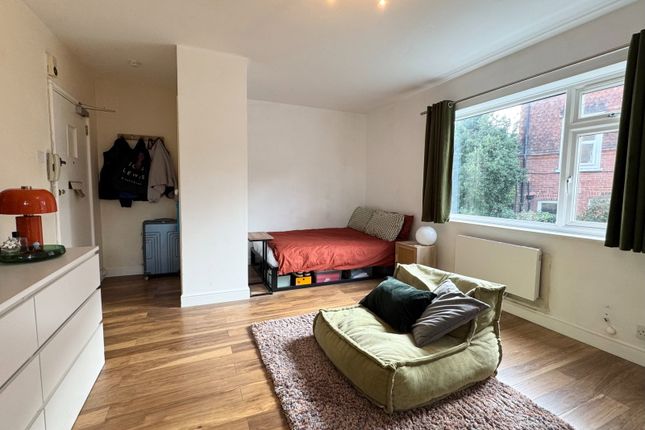 Lewes House, 6,Flat 16, Lewes Road, Eastbourne photo 4