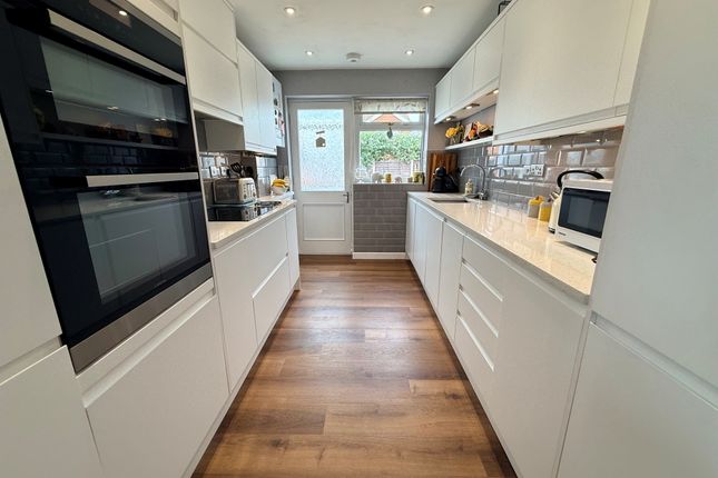 3 Southway Drive, Yeovil photo 3