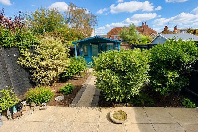 2, Poplar Cottages, Thorpe-le-Soken photo 4