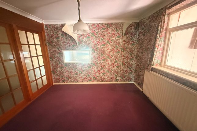 80, Lancaster Drive, East Grinstead photo 4
