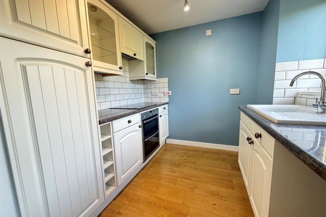 Honeymead Lane, Sturminster Newton photo 5