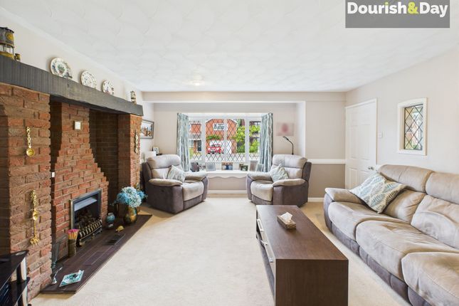 12 Sharman Way, Stafford photo 2